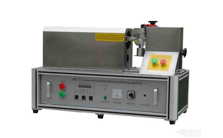 2025超聲波軟管封尾機(jī)/